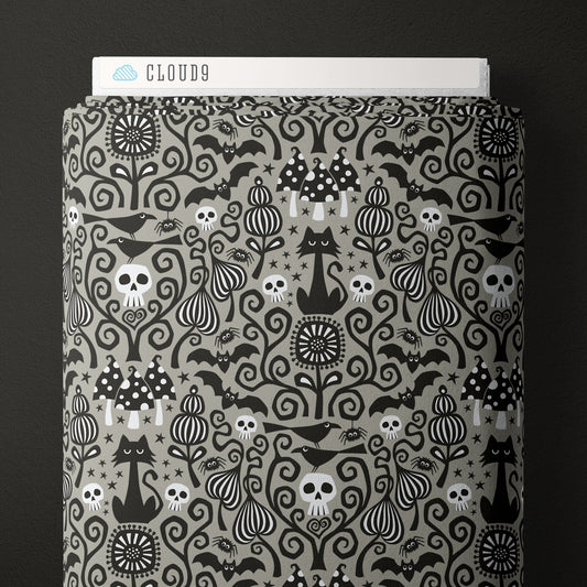 The Black Cat on the bolt