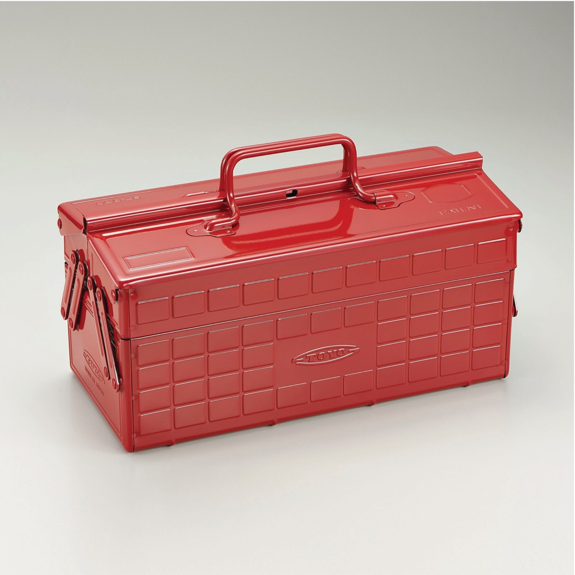 Toyo Steel Cantilever Toolbox in Red