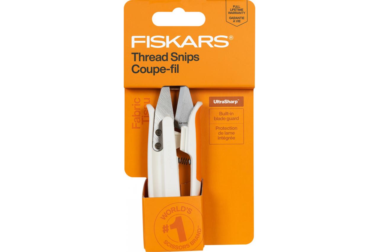 Fiskars Ultra Sharp Thread Snips in package